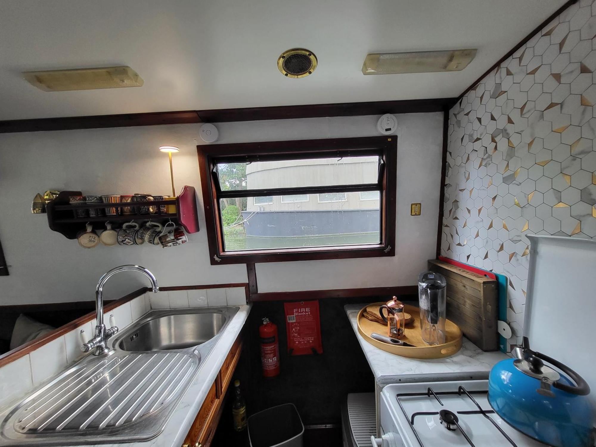 מלון לונדון Comfy Canal Boat In Little Venice For Family & Friends מראה חיצוני תמונה