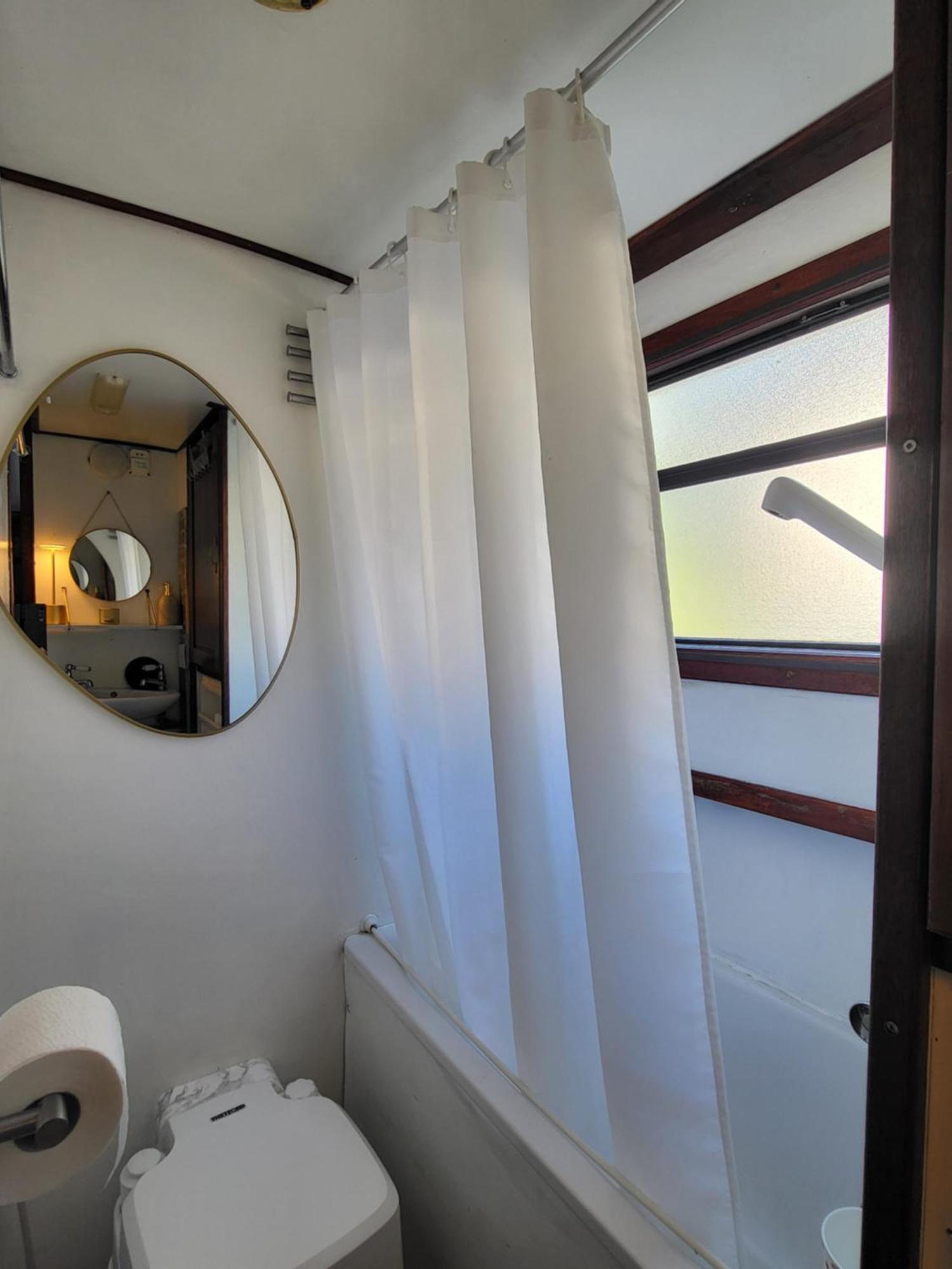 מלון לונדון Comfy Canal Boat In Little Venice For Family & Friends מראה חיצוני תמונה